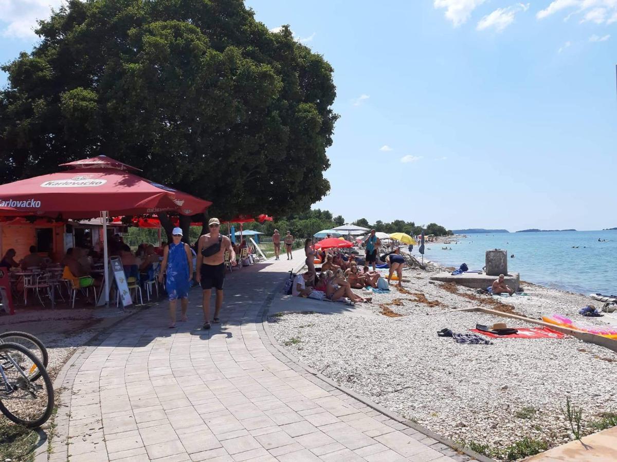Apartman Deni Peroj Dış mekan fotoğraf